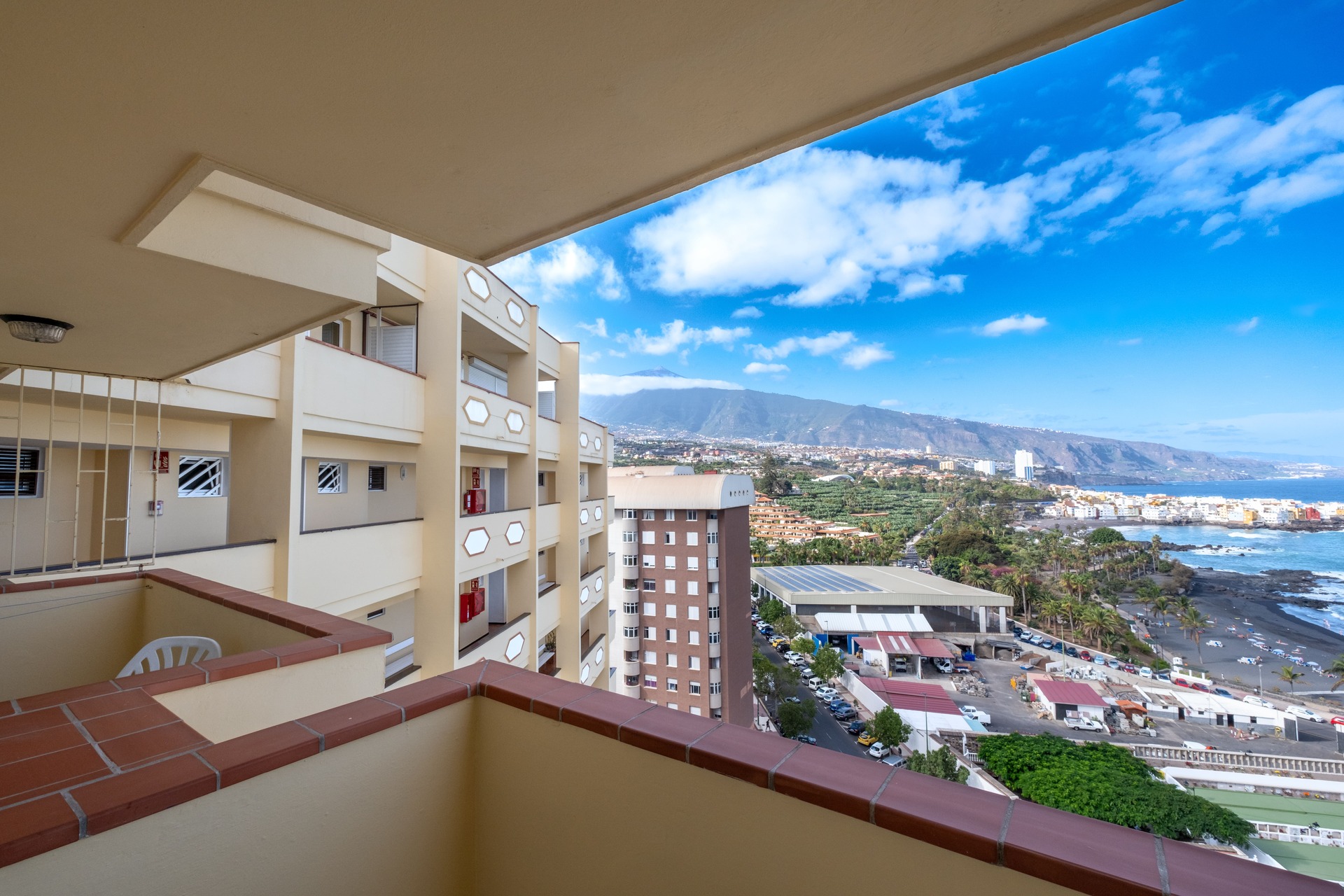 Apartamentos Teneguia view
